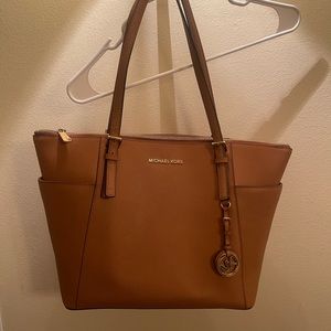 Michael Kors Tote